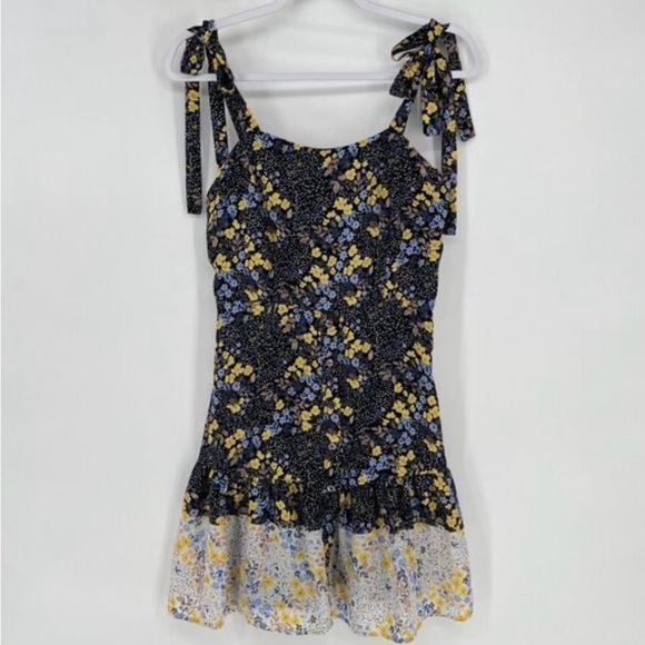 jun & ivy Dresses & Skirts - Floral Women's dress - Black and Yellow